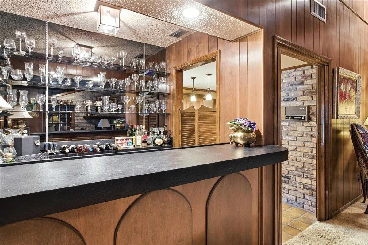 Image 34 of 90 For 301 Sweetwater Club Circle