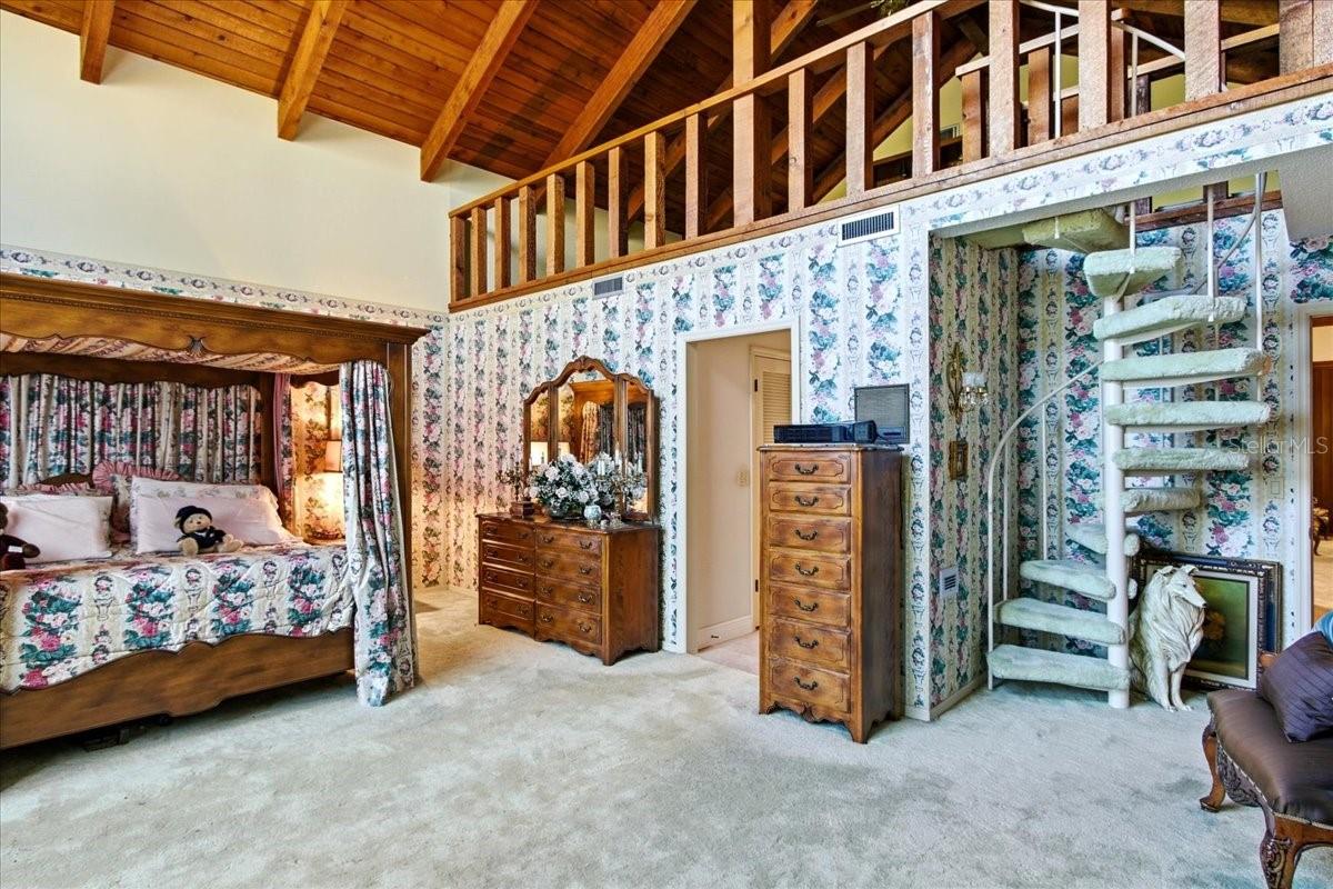 Image 51 of 90 For 301 Sweetwater Club Circle