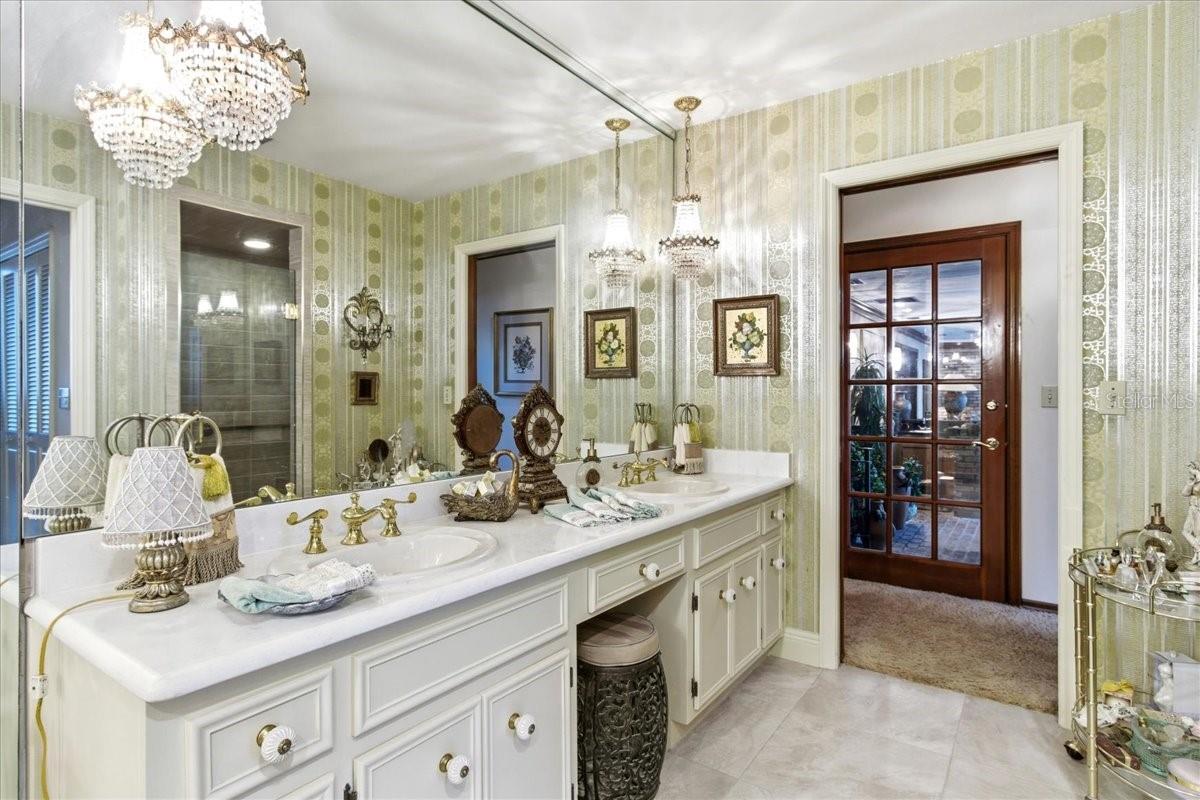 Image 57 of 90 For 301 Sweetwater Club Circle