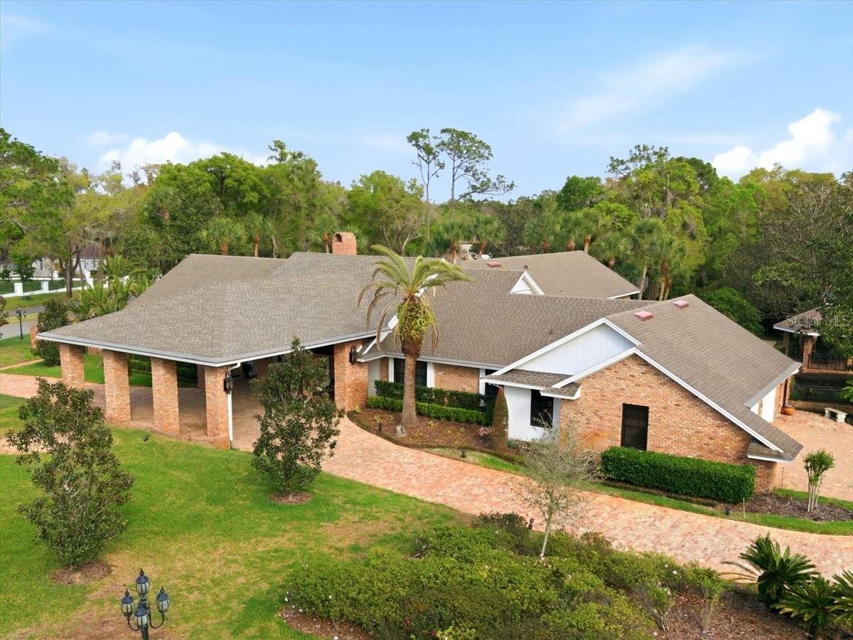 Image 6 of 90 For 301 Sweetwater Club Circle