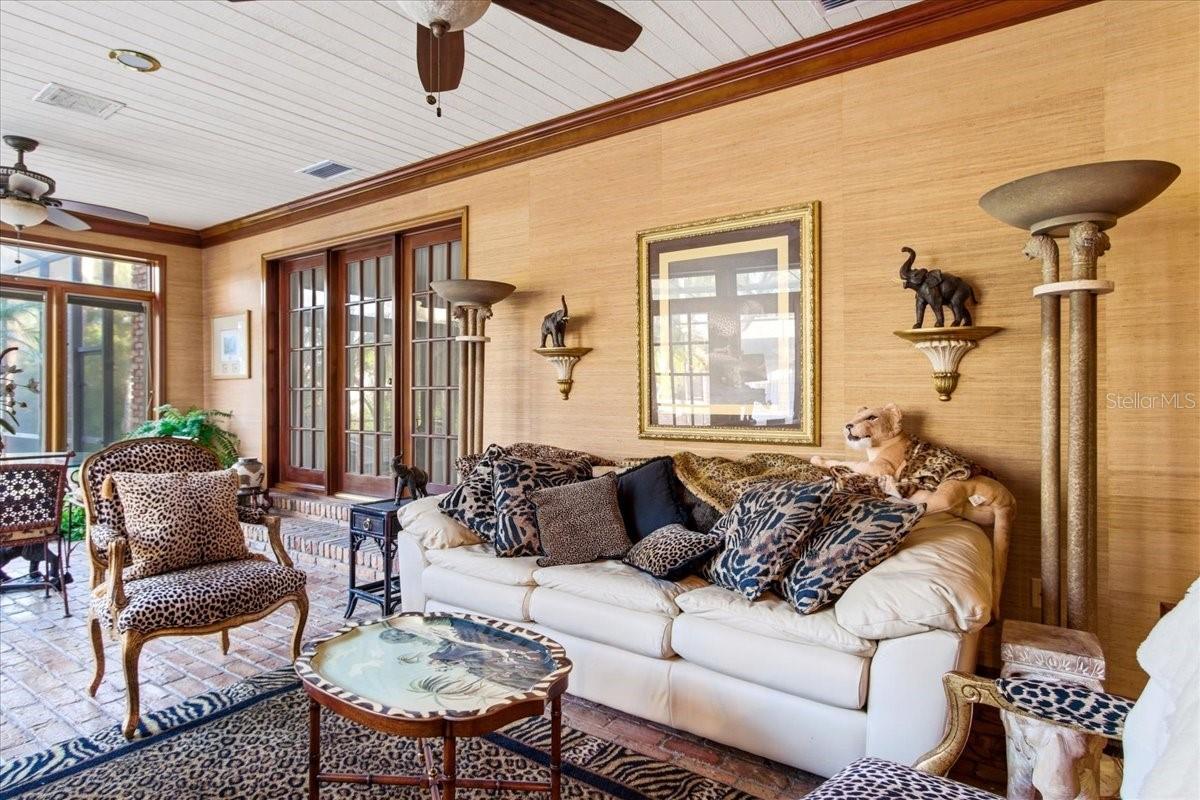 Image 60 of 90 For 301 Sweetwater Club Circle