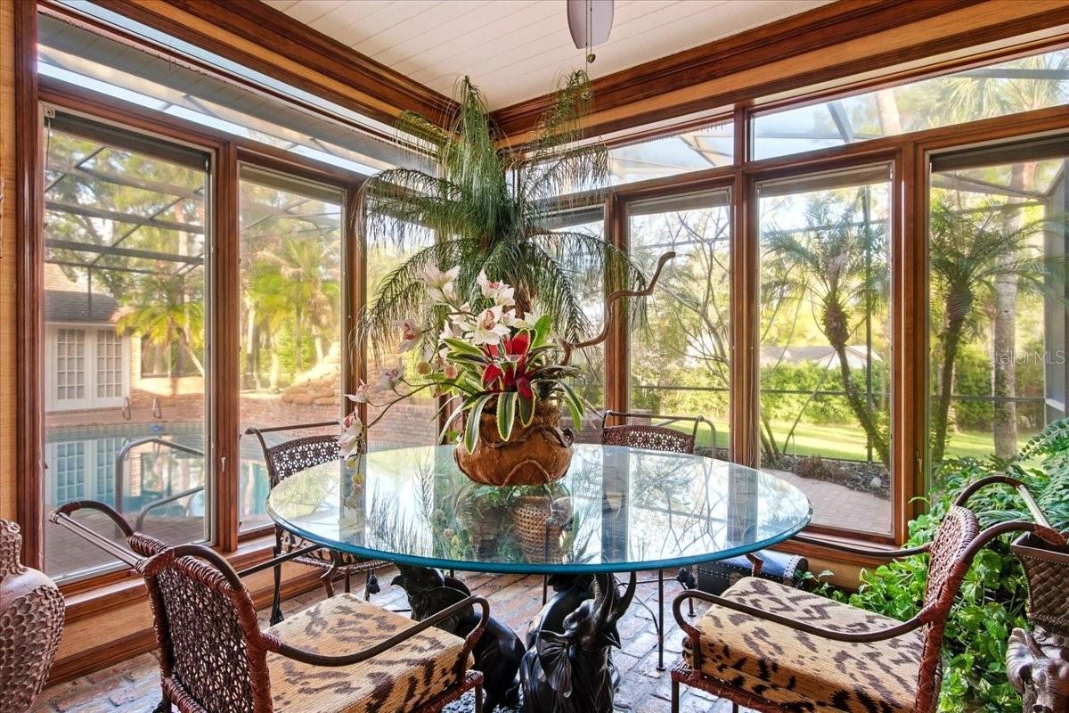 Image 62 of 90 For 301 Sweetwater Club Circle