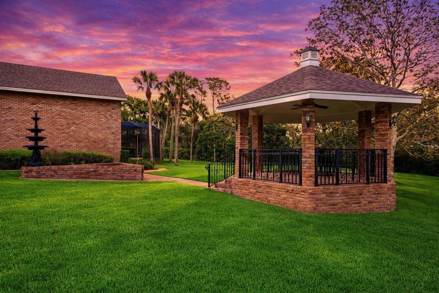 Image 84 of 90 For 301 Sweetwater Club Circle