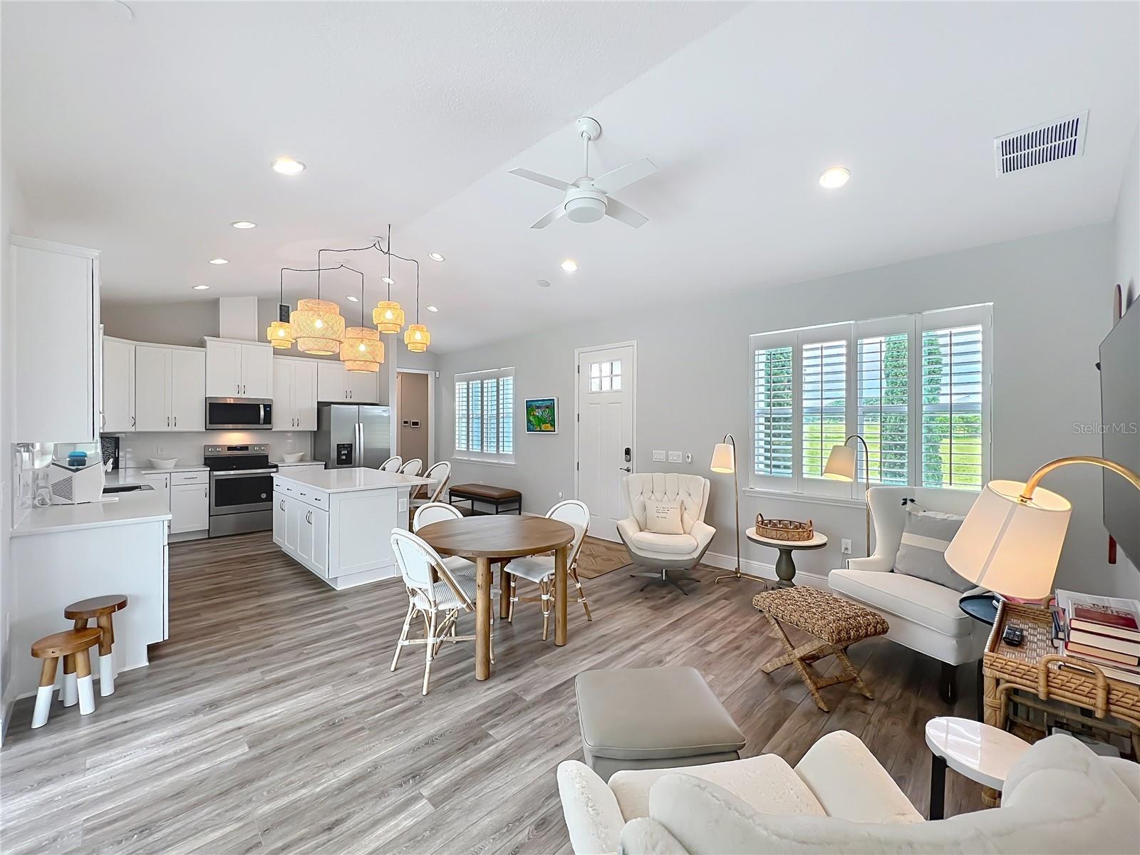 Image 19 of 33 For 10220 Bay Lake Road