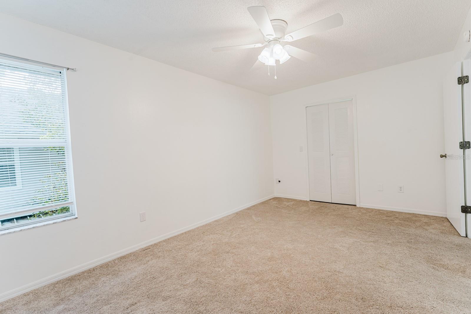 Image 21 of 31 For 6030 Scotchwood Glen 103