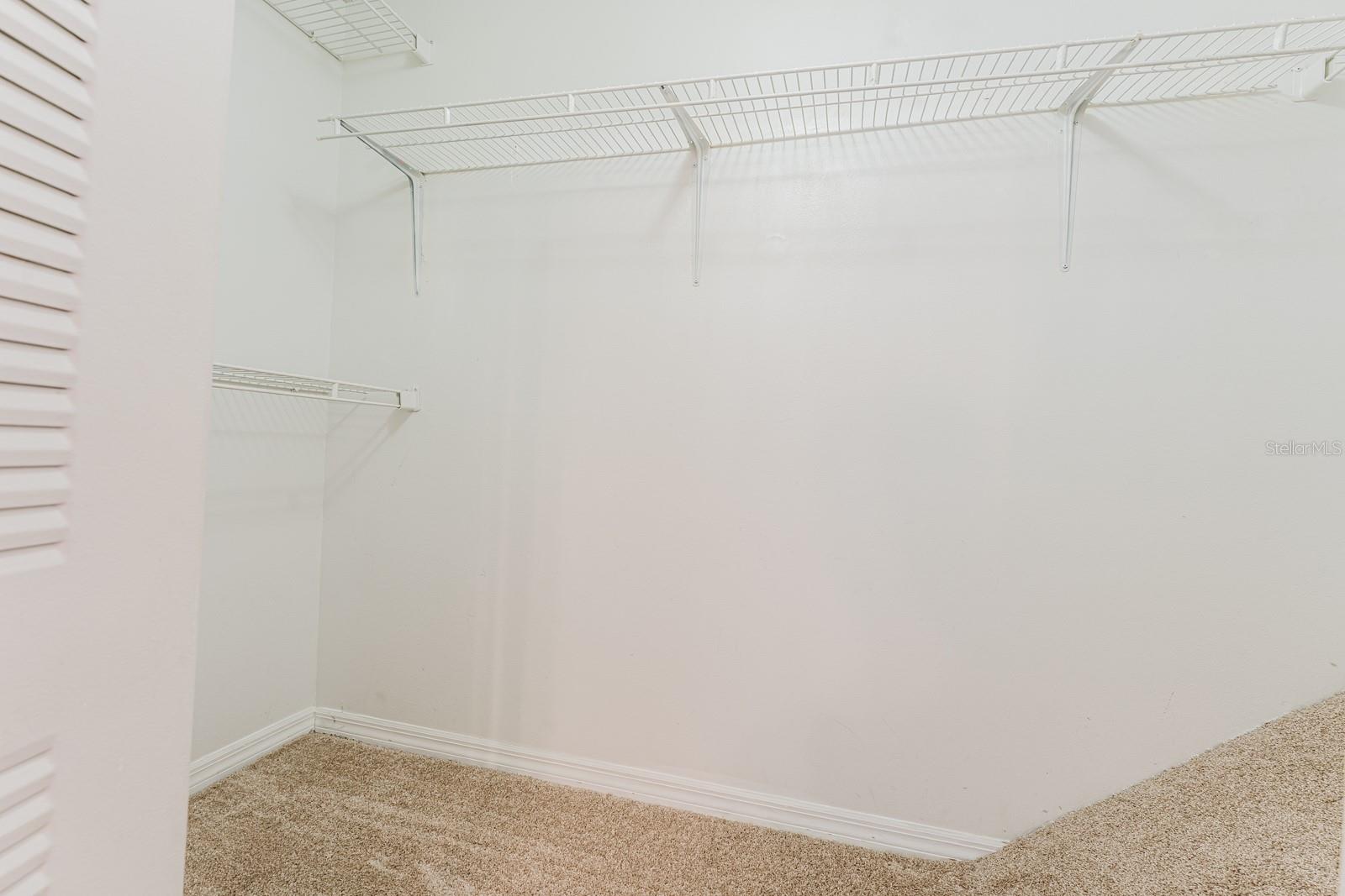 Image 23 of 31 For 6030 Scotchwood Glen 103