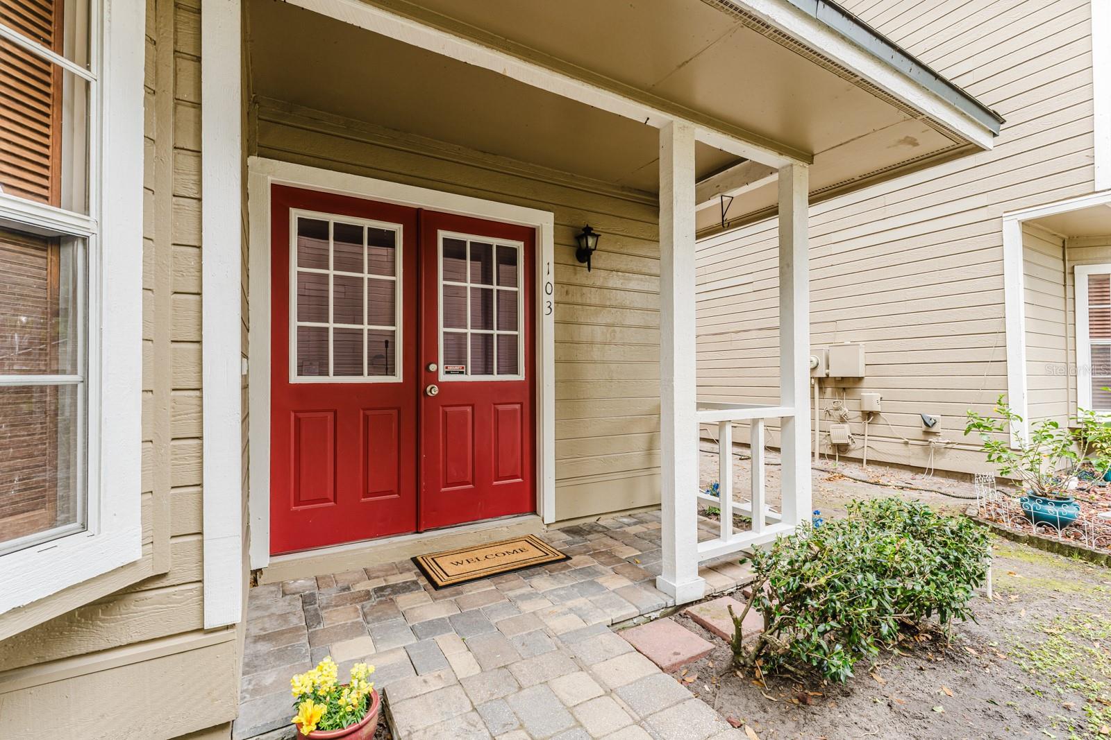 Image 4 of 31 For 6030 Scotchwood Glen 103