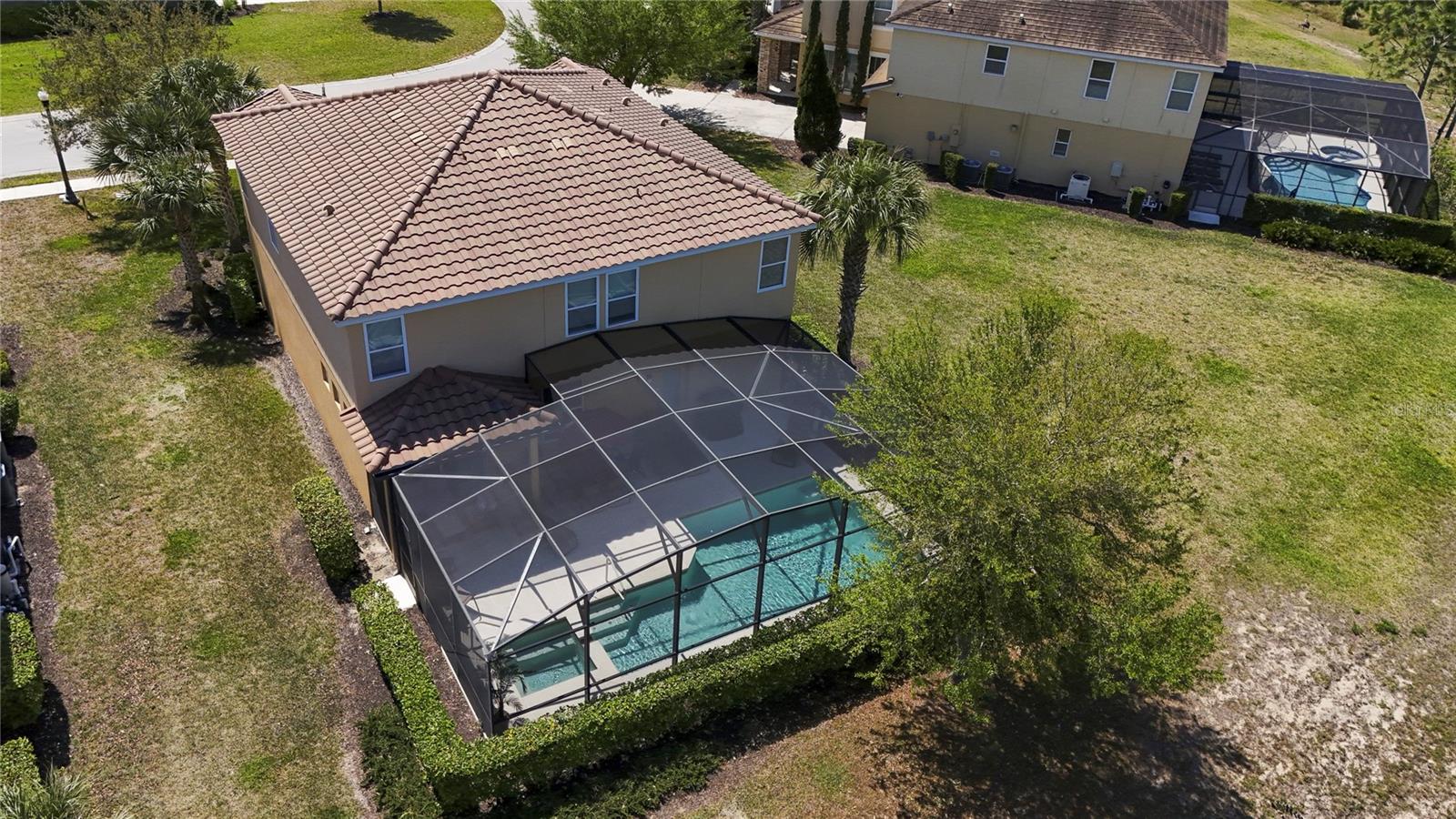 Image 19 of 50 For 4115 Oaktree Drive