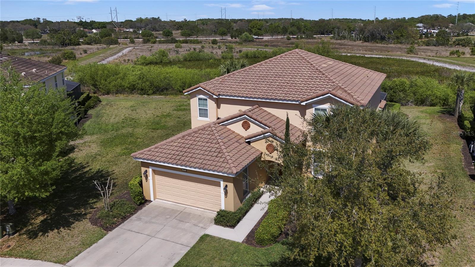 Image 20 of 50 For 4115 Oaktree Drive