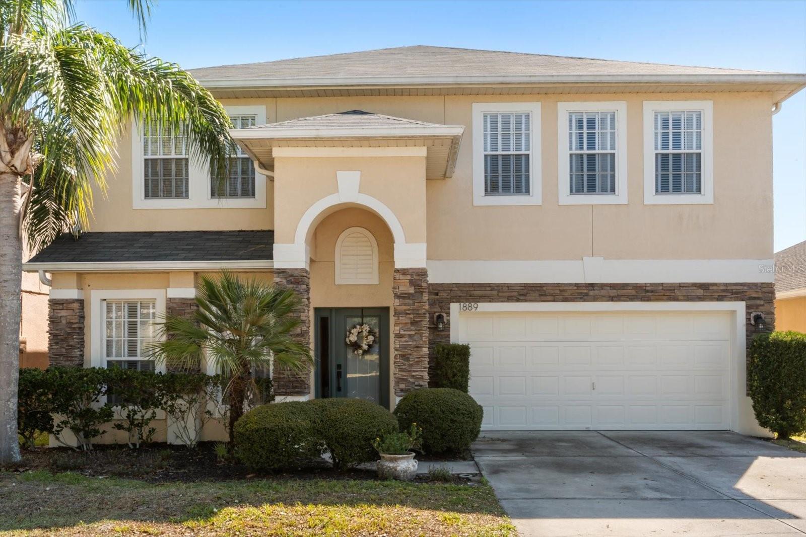 Image 2 of 37 For 1889 Lakelet Loop