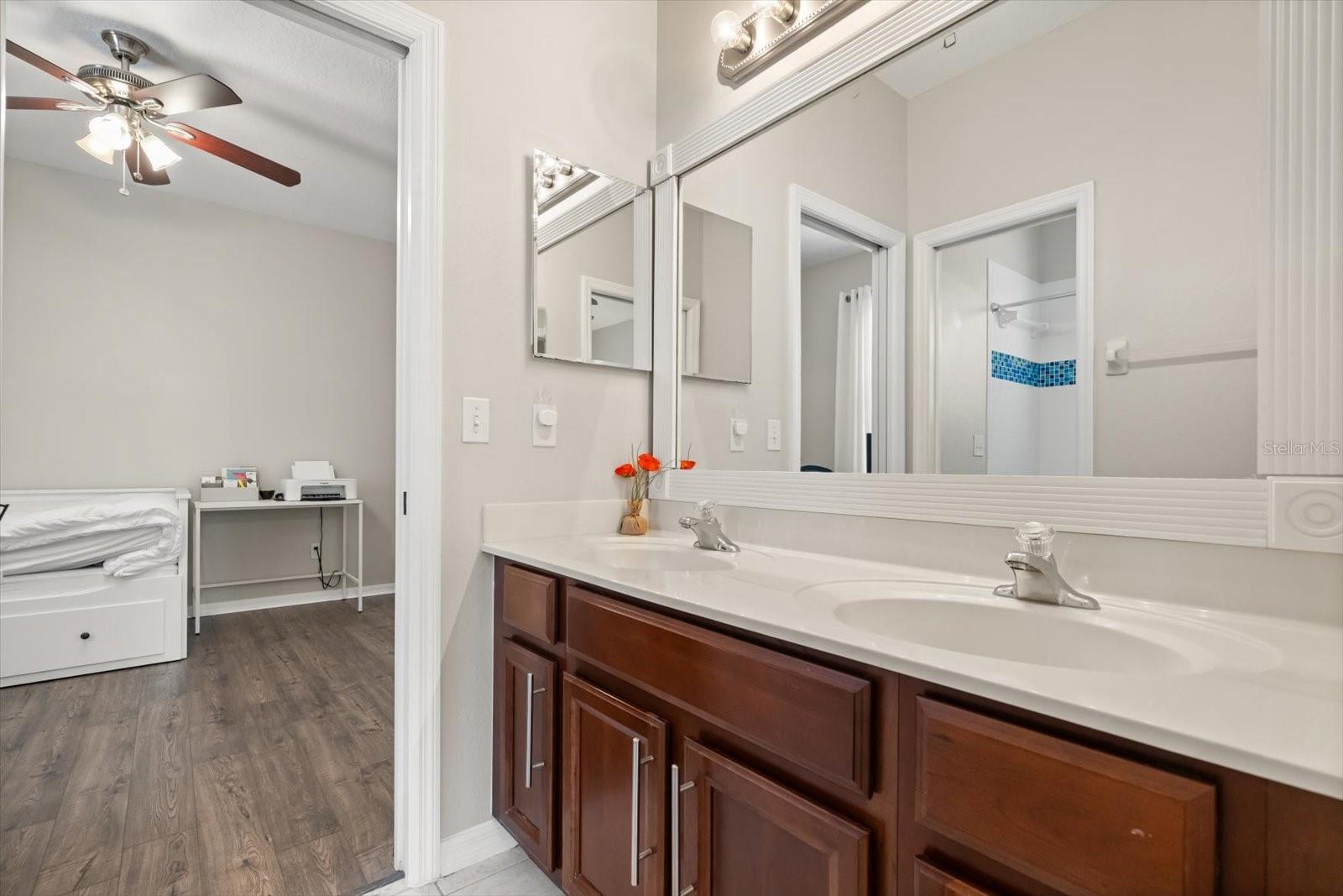 Image 27 of 37 For 1889 Lakelet Loop