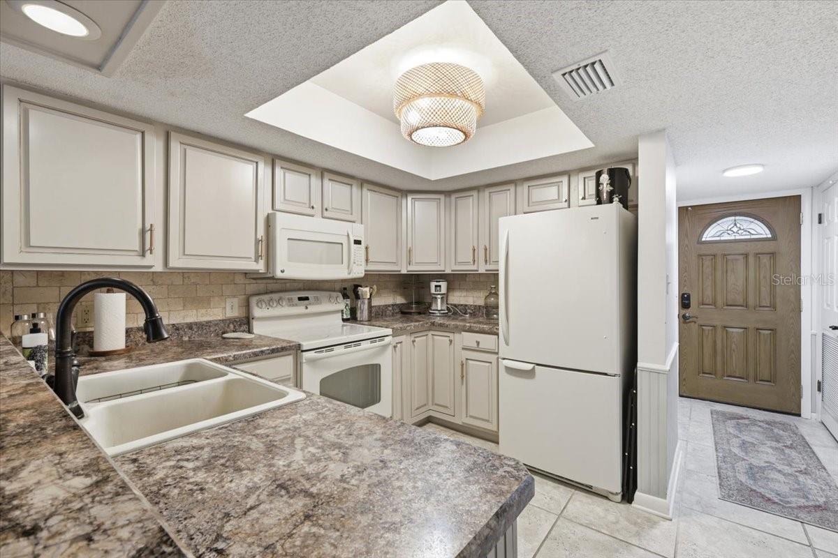 Image 4 of 17 For 2329 River Ridge Road 2