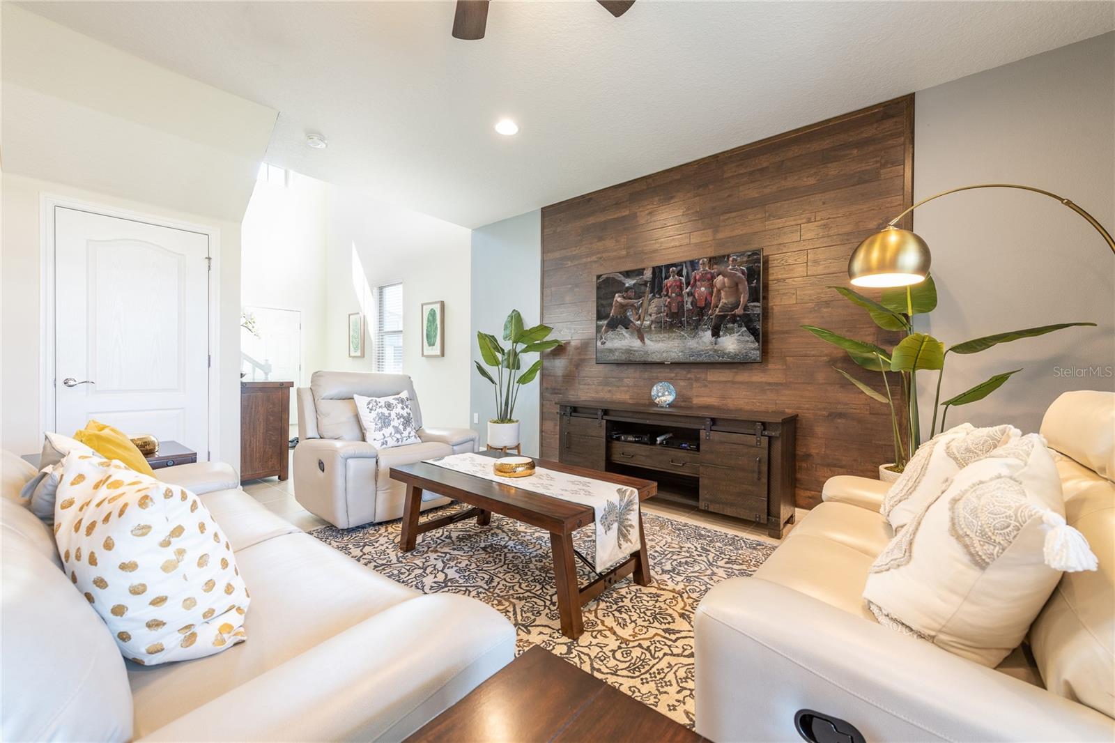 Image 15 of 26 For 8931 Zurich Lane