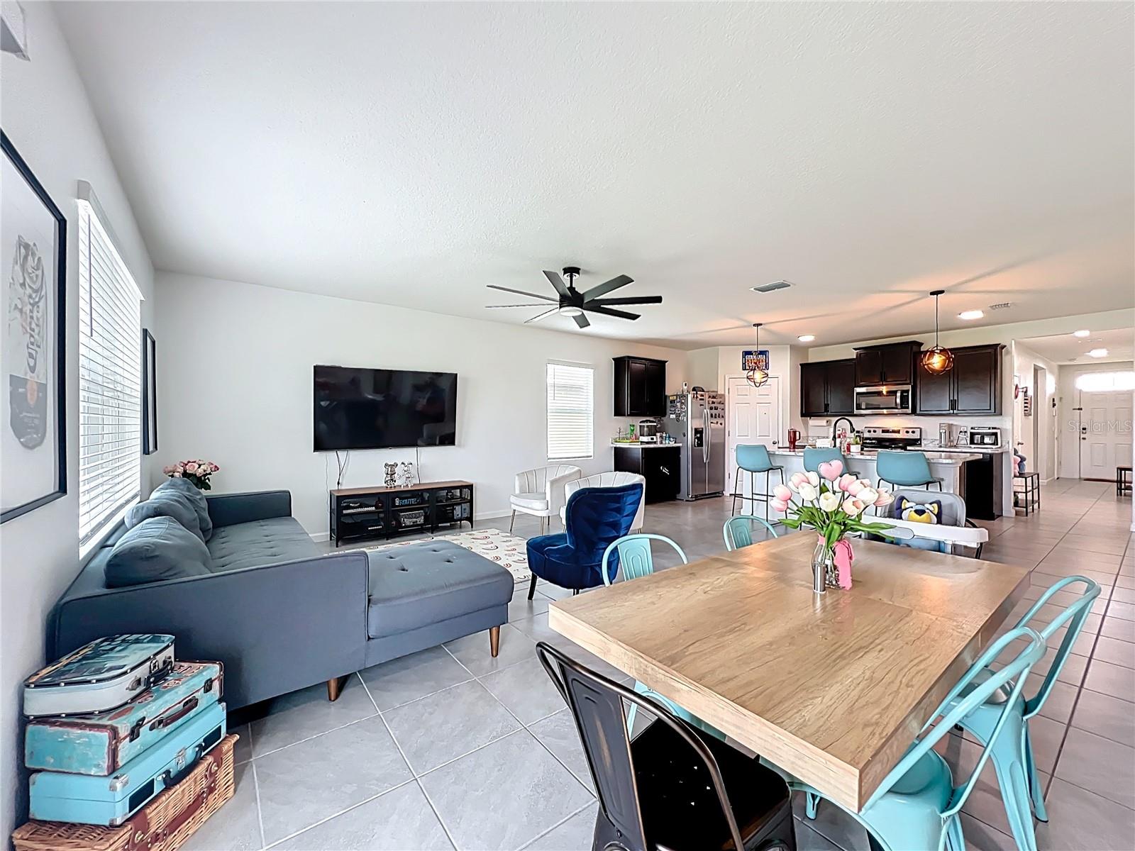 Image 17 of 35 For 3180 Burrowing Owl Drive