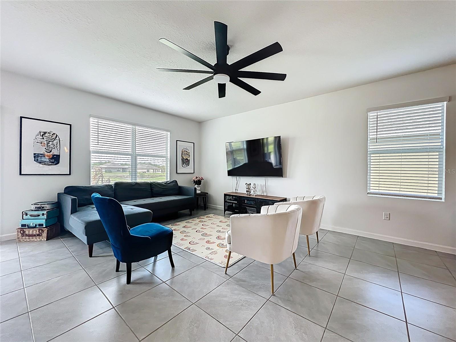 Image 18 of 35 For 3180 Burrowing Owl Drive