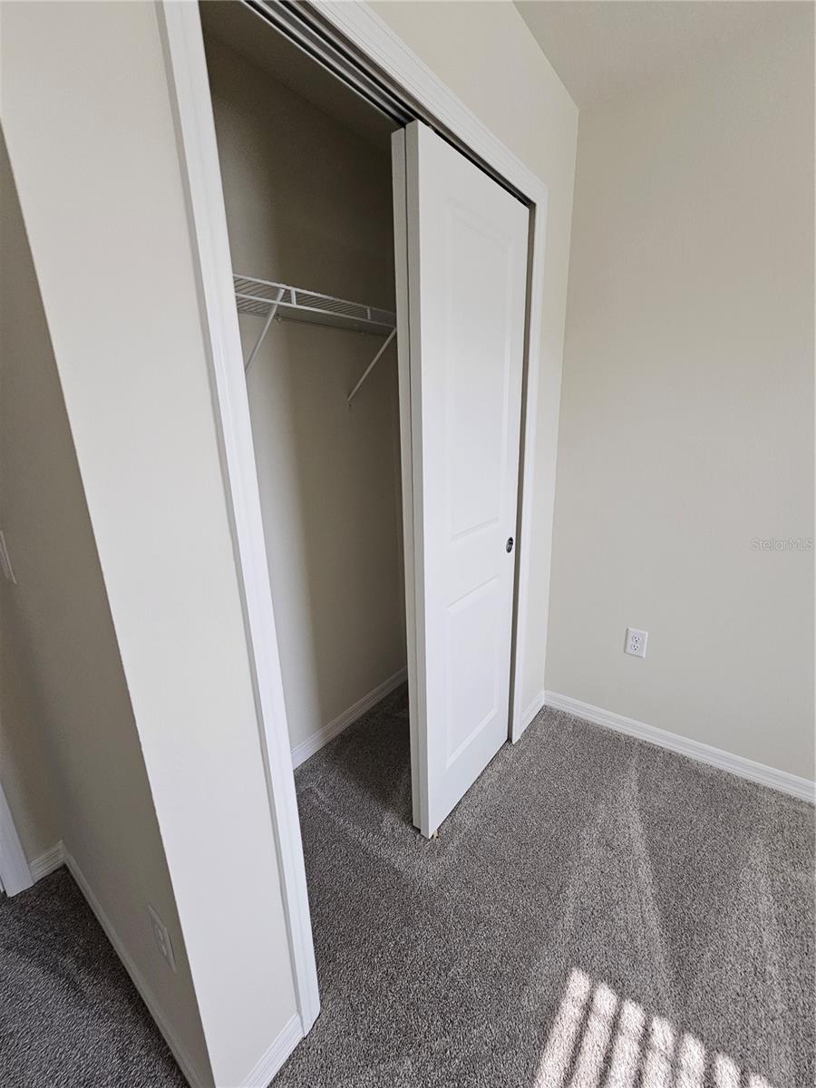 Image 20 of 24 For 16288 Merry Aly