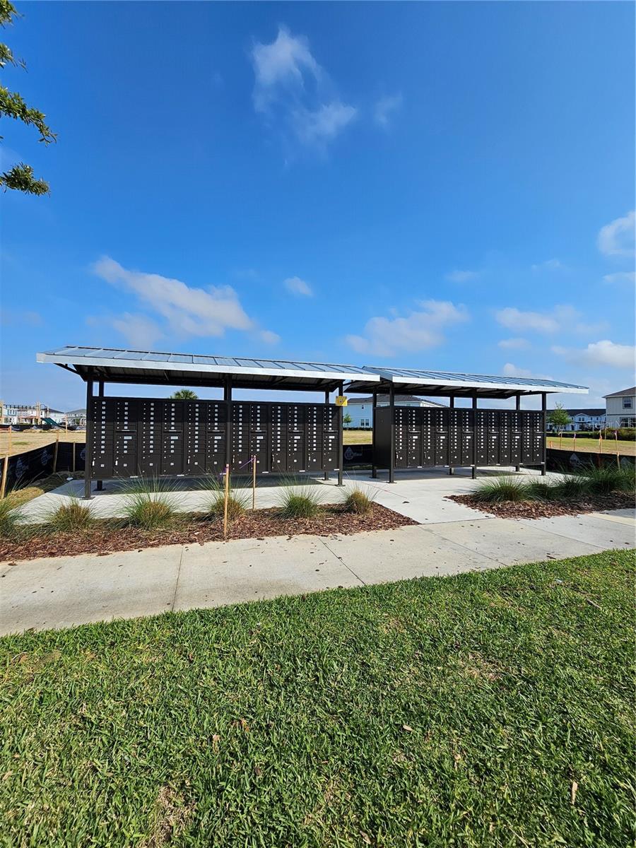 Image 22 of 24 For 16288 Merry Aly