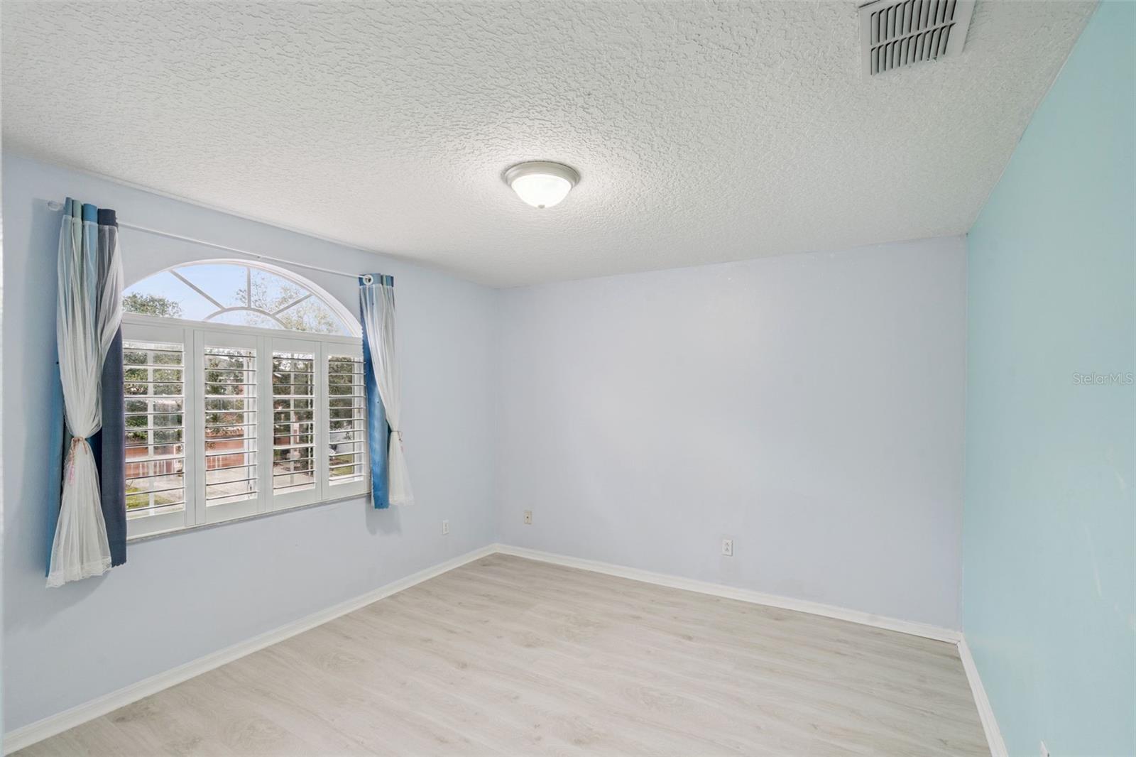 Image 31 of 60 For 1226 Portmoor Way