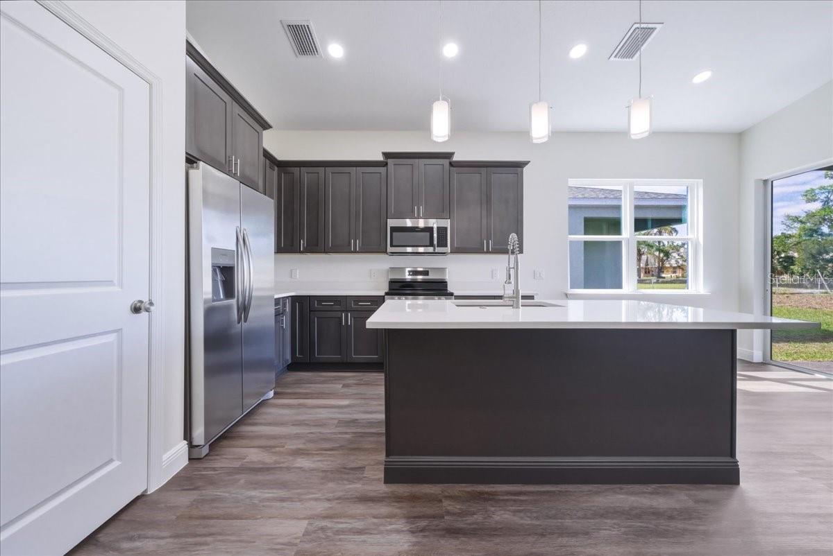 Image 15 of 29 For 1302 Moselle Avenue