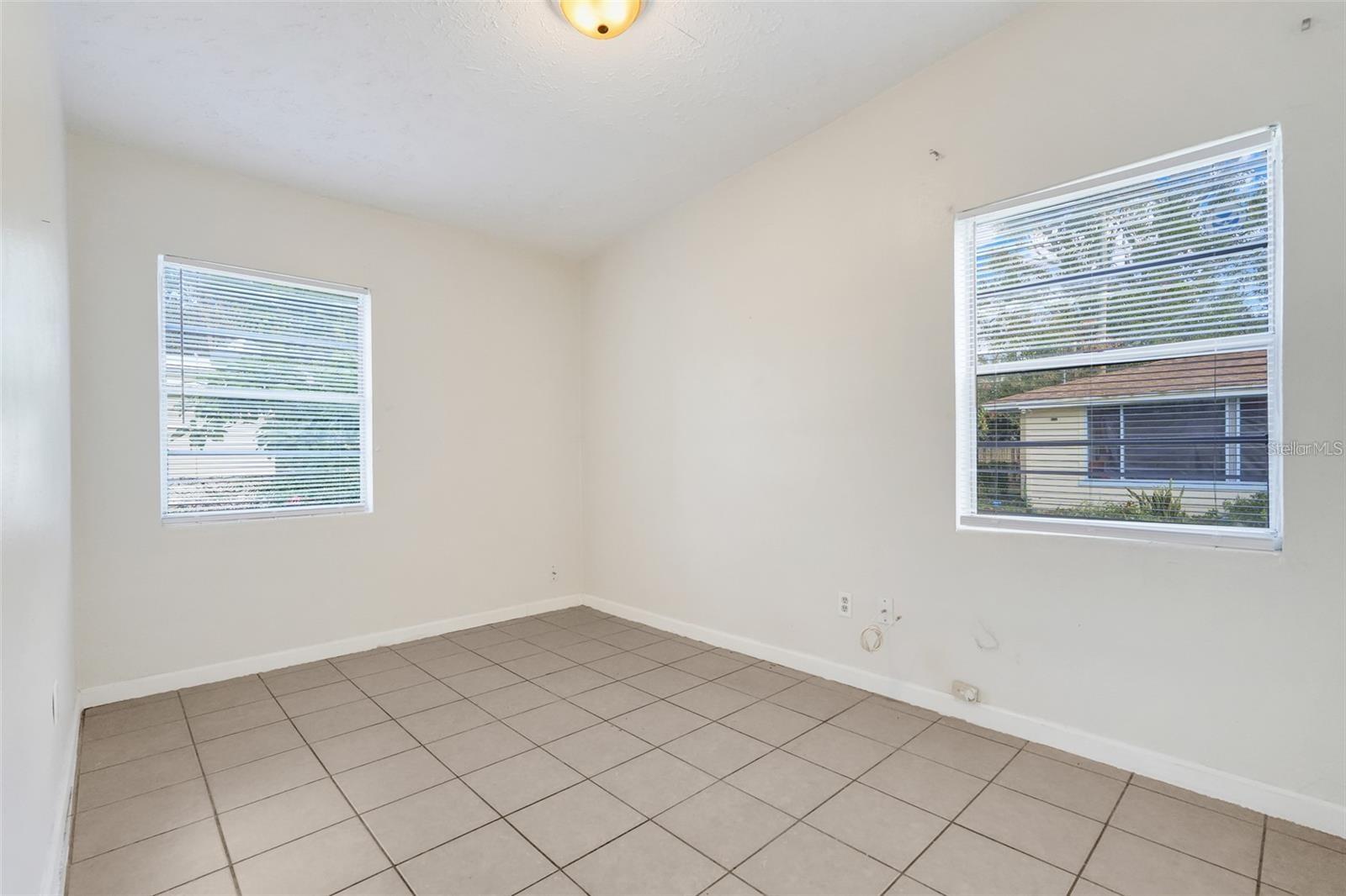 Image 18 of 24 For 107 Garrison Drive