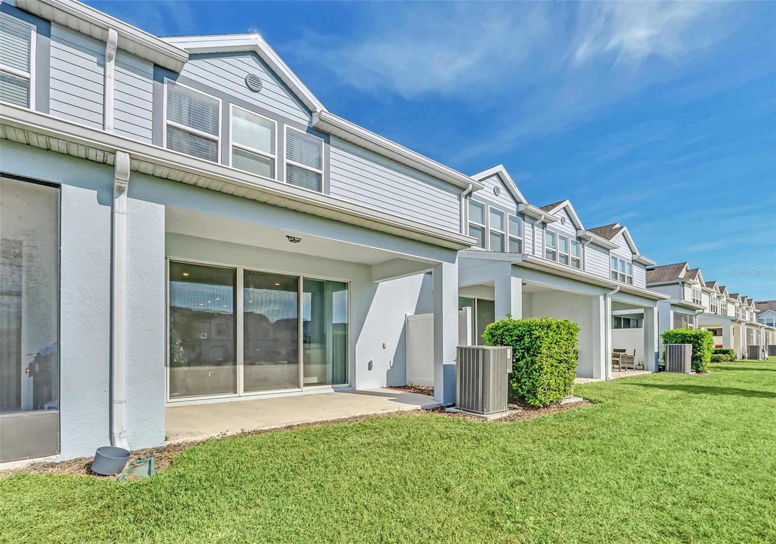 Image 27 of 31 For 3780 Plainview Drive