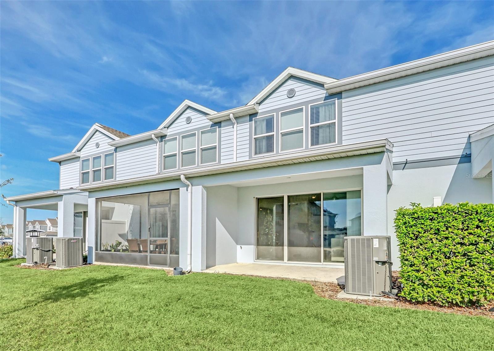 Image 28 of 31 For 3780 Plainview Drive