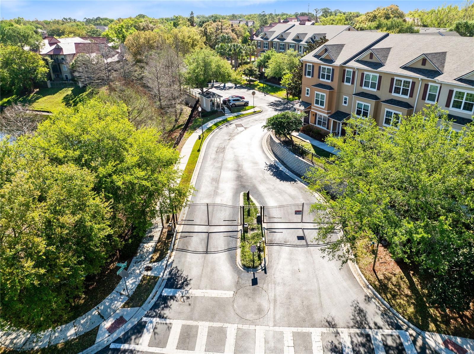 Image 34 of 39 For 220 Maplebrook Drive