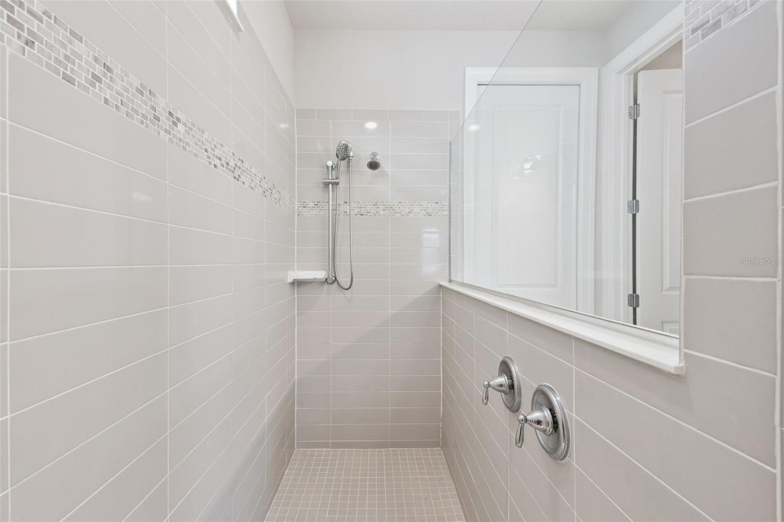 Image 22 of 49 For 11509 Citrus Fields Place