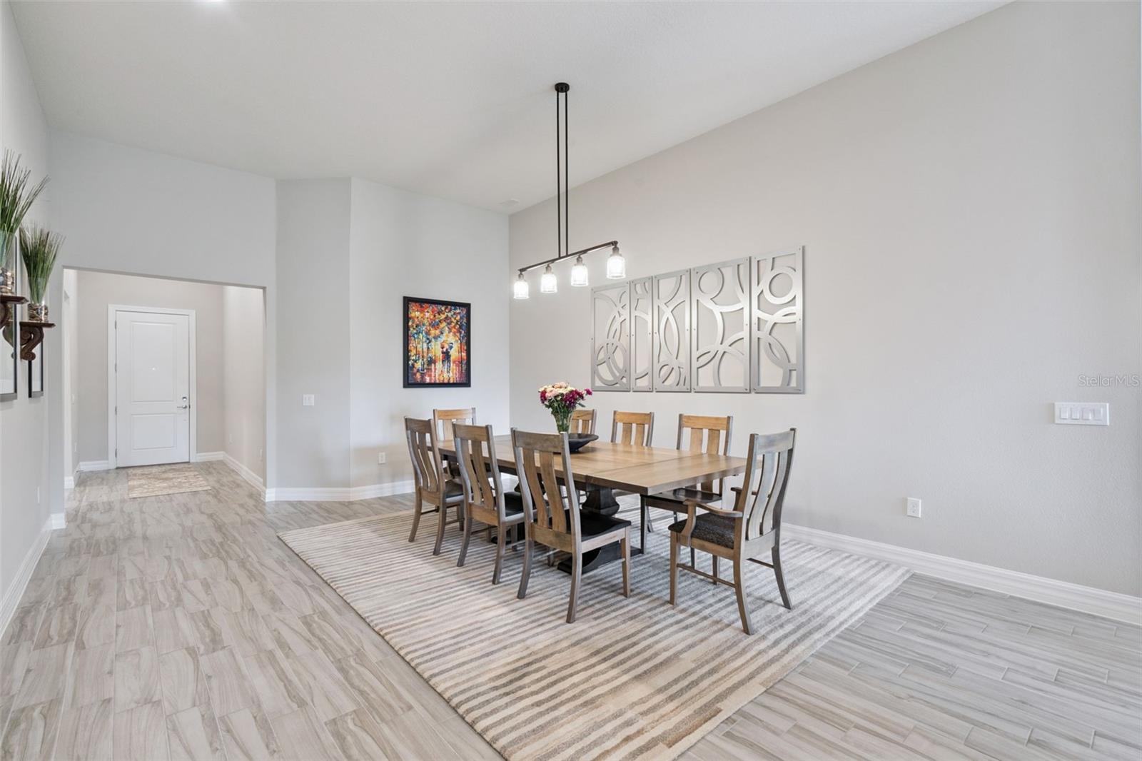 Image 5 of 49 For 11509 Citrus Fields Place