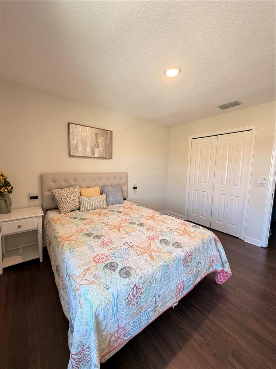Image 26 of 48 For 1187 Oak Bluff Drive