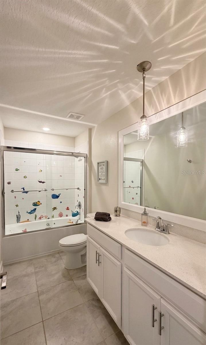 Image 31 of 48 For 1187 Oak Bluff Drive