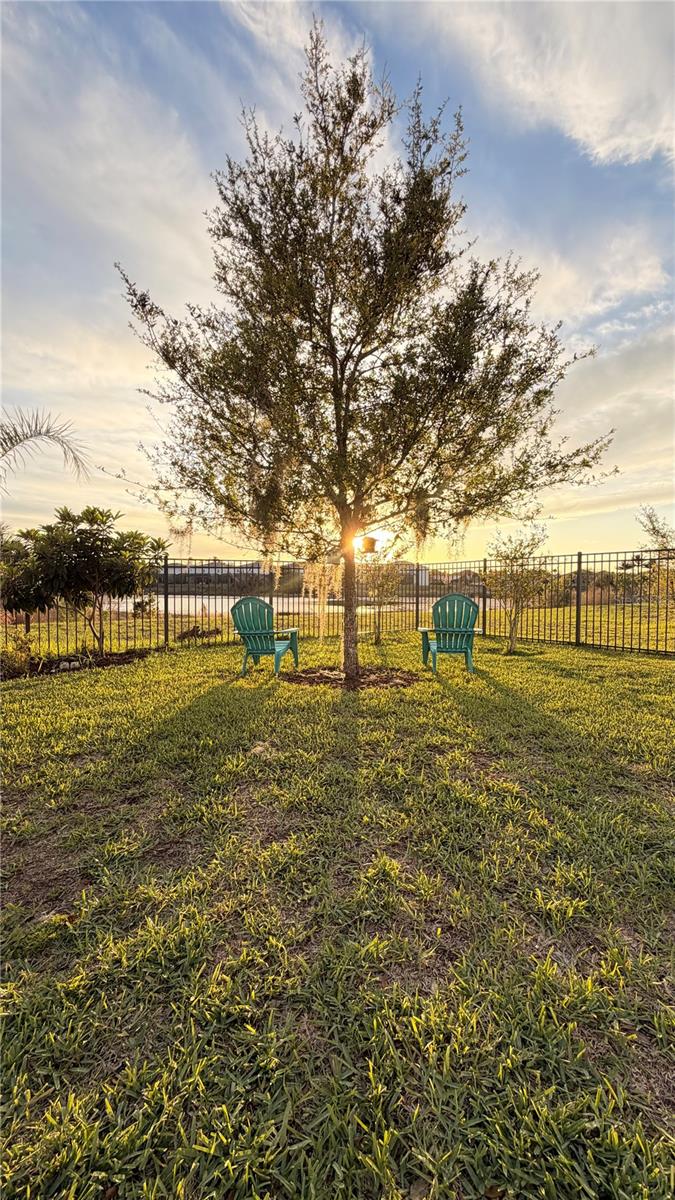 Image 40 of 48 For 1187 Oak Bluff Drive