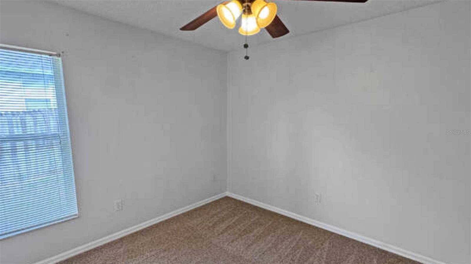 Image 17 of 34 For 7439 High Lake Drive