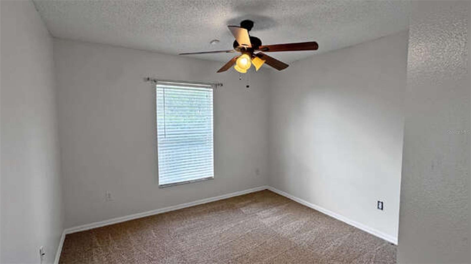 Image 21 of 34 For 7439 High Lake Drive