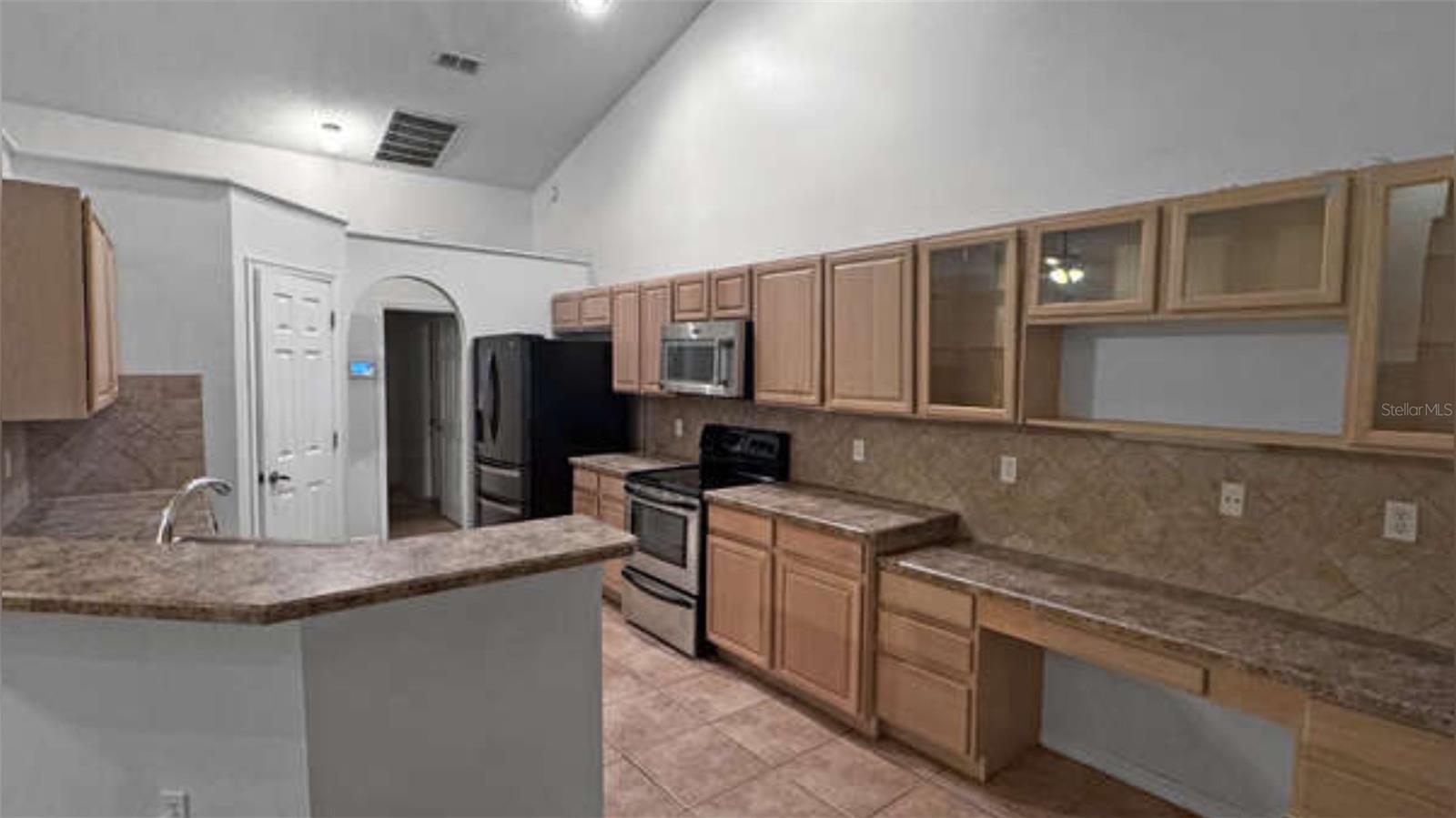 Image 3 of 34 For 7439 High Lake Drive