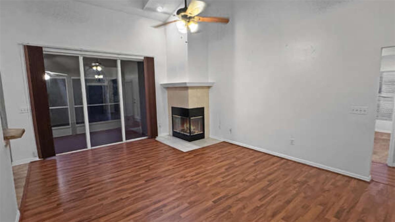 Image 5 of 34 For 7439 High Lake Drive