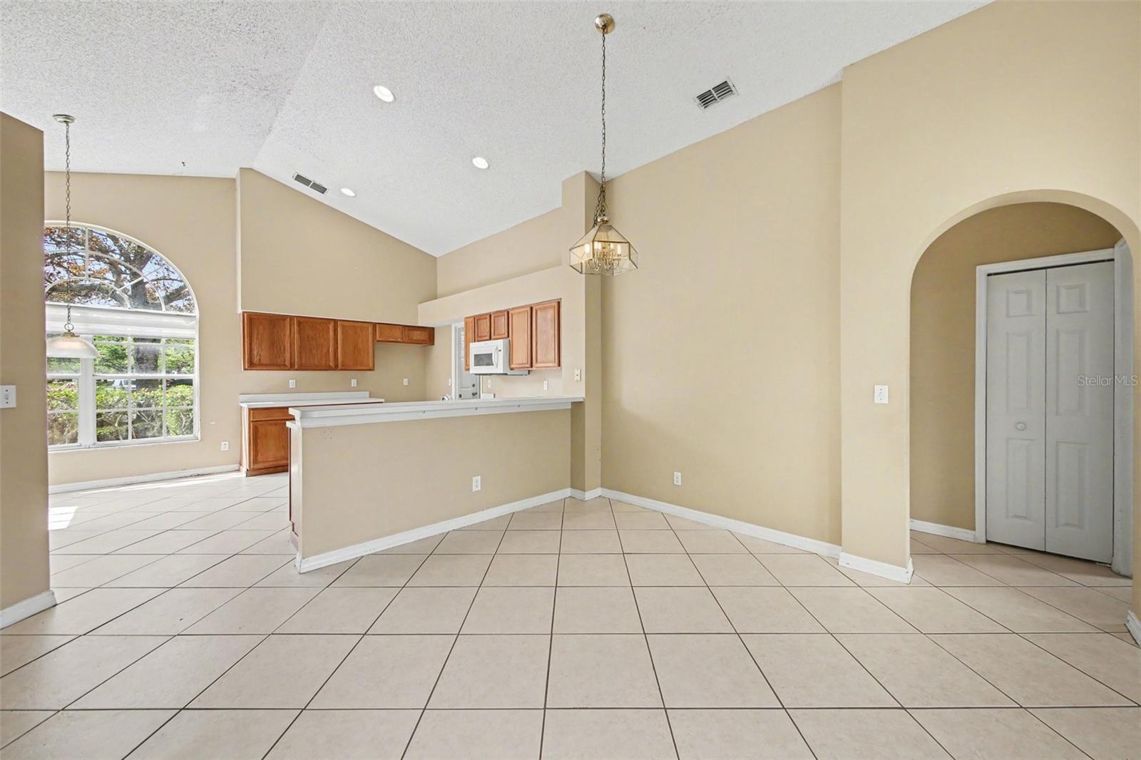 Image 3 of 15 For 2238 Holly Ridge Drive