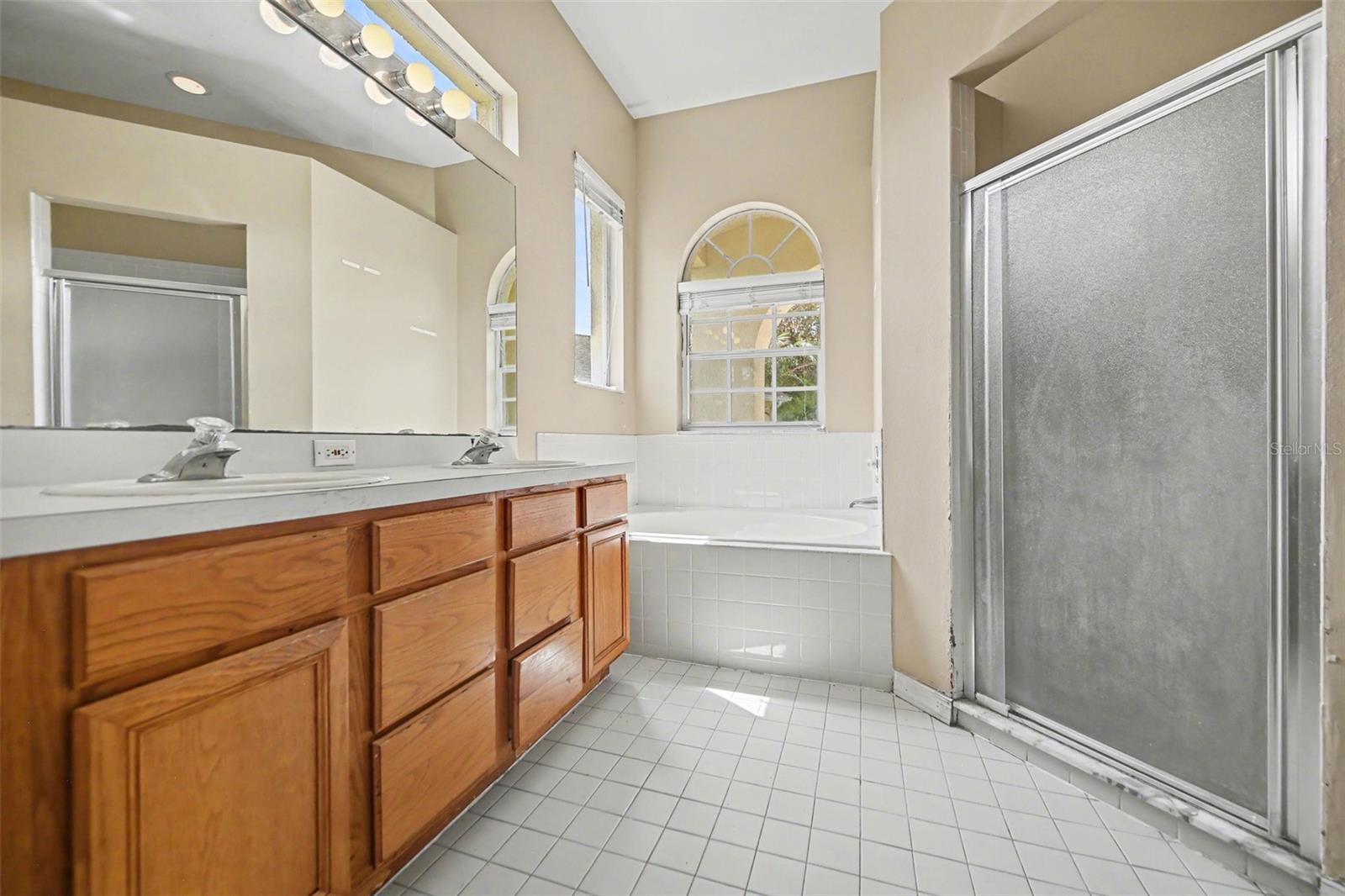 Image 7 of 15 For 2238 Holly Ridge Drive