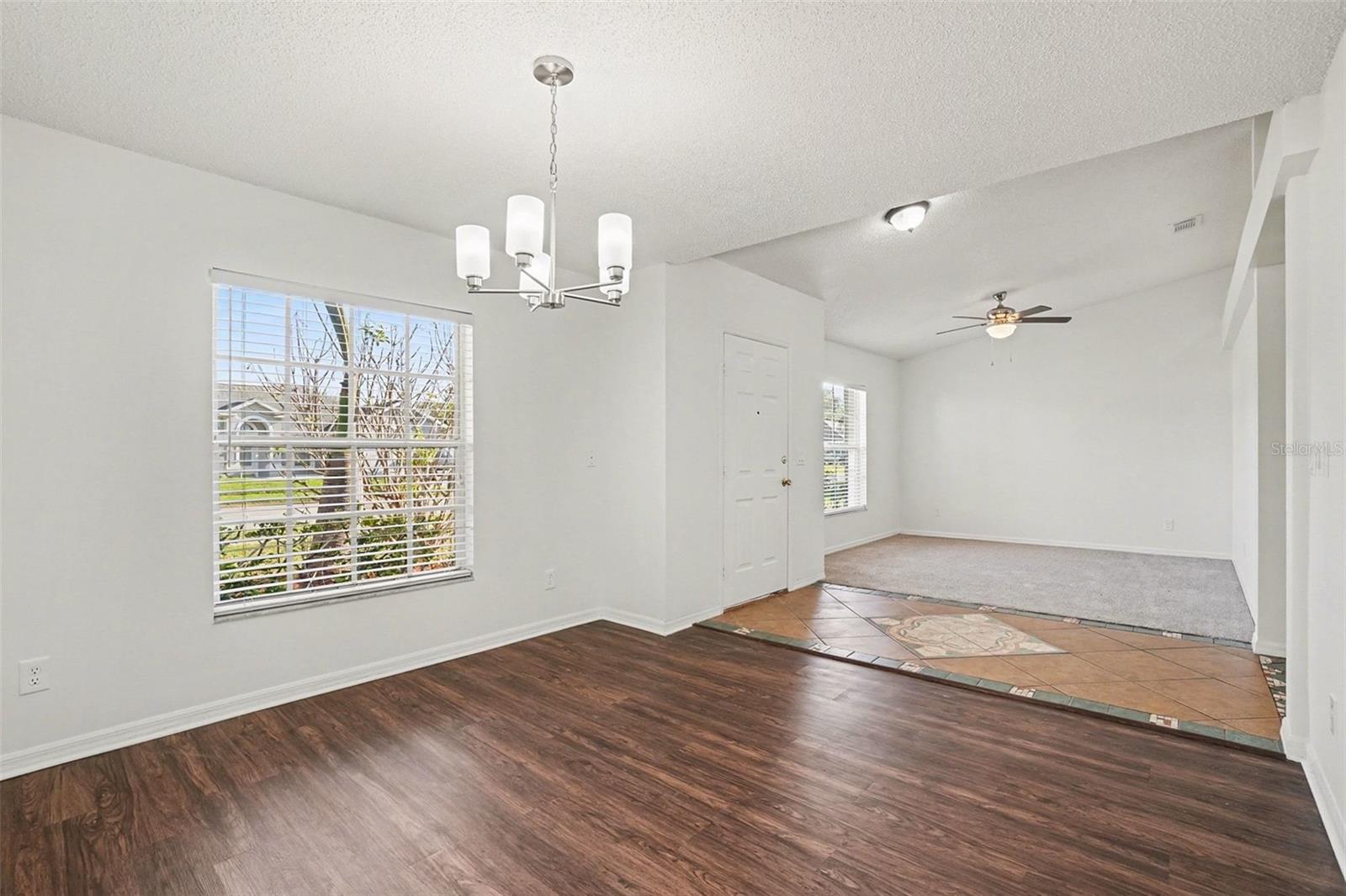 Image 5 of 25 For 1211 Walnut Grove Way