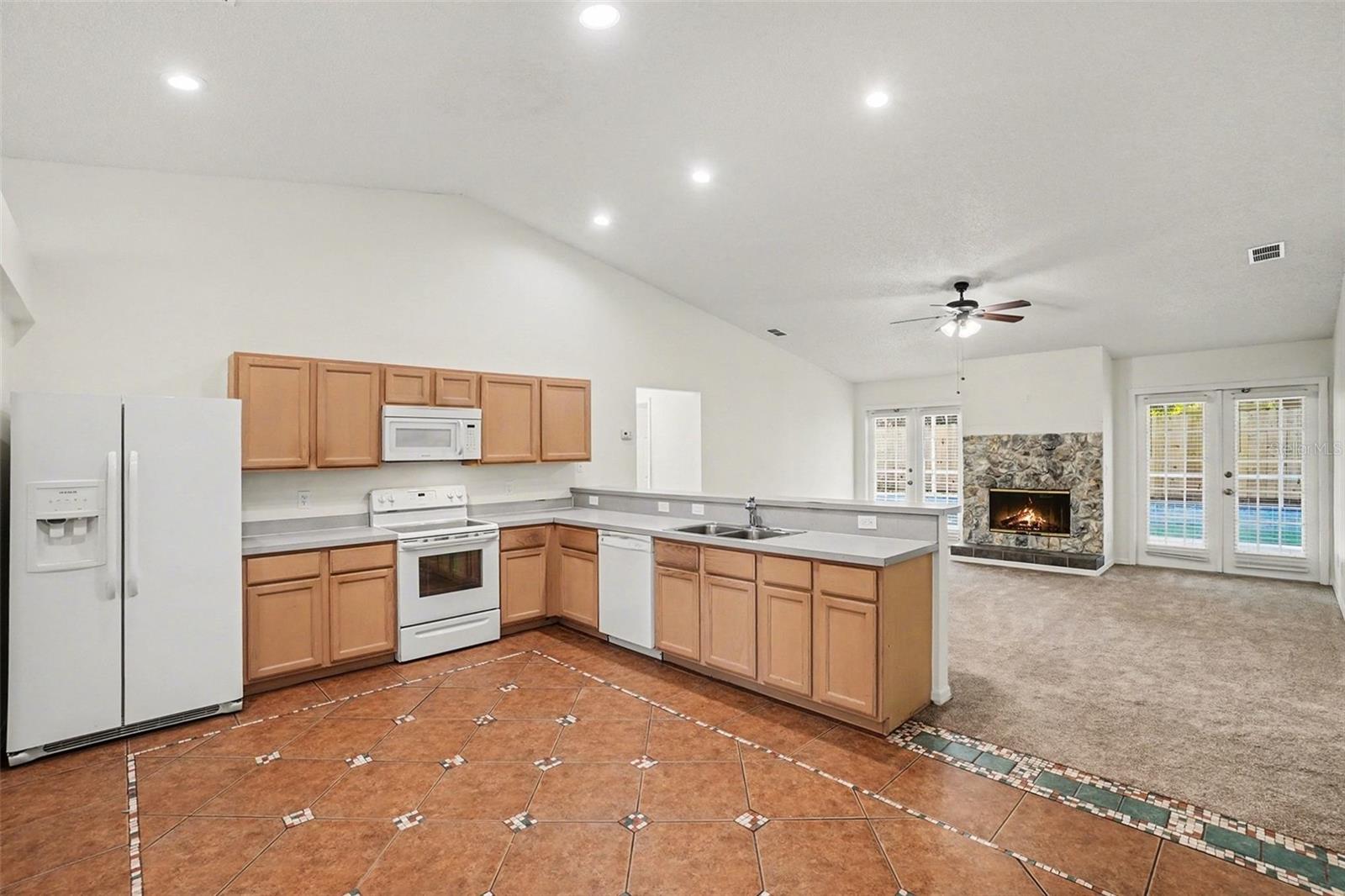 Image 7 of 25 For 1211 Walnut Grove Way