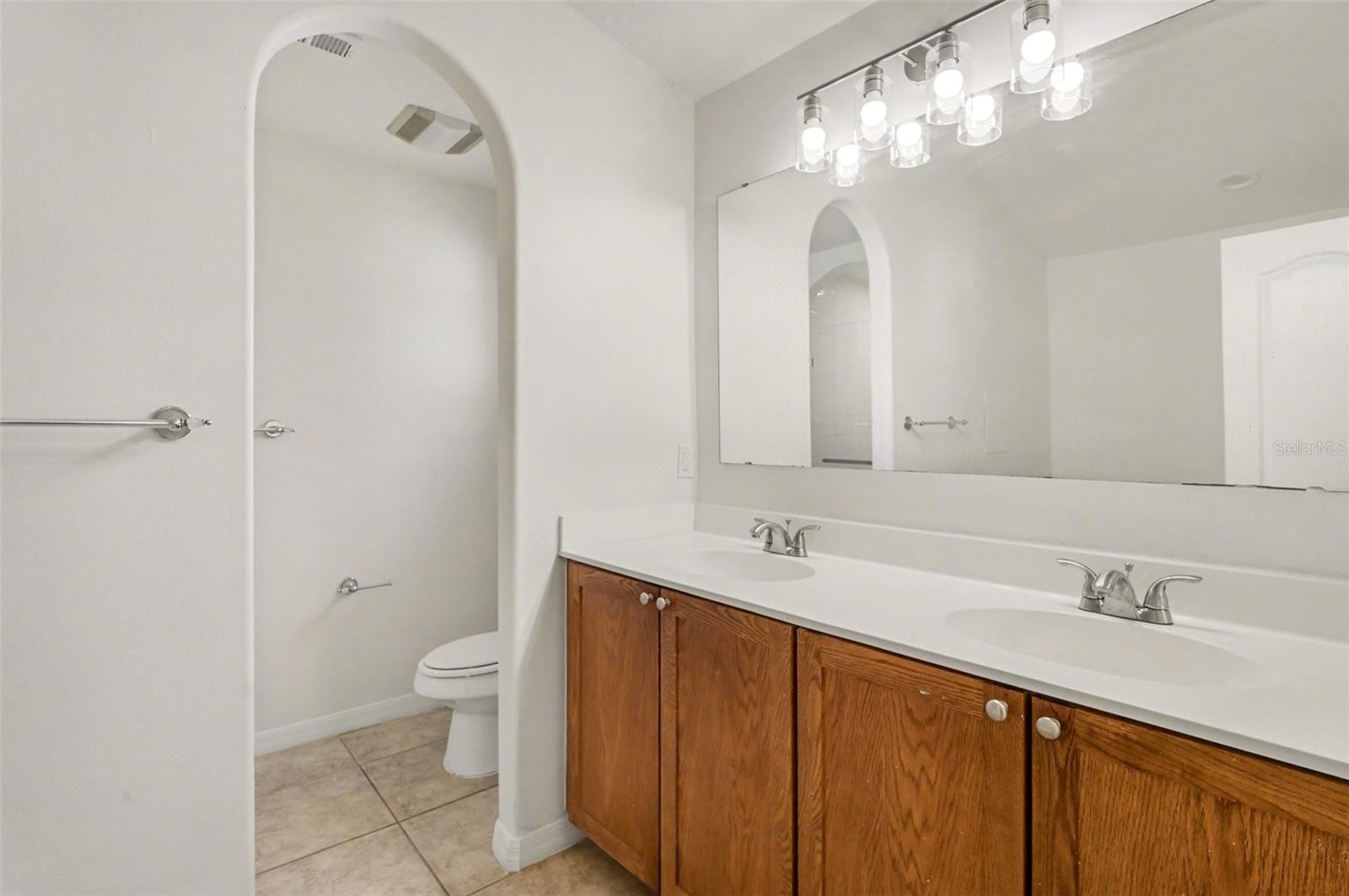 Image 21 of 26 For 2395 Key Avenue