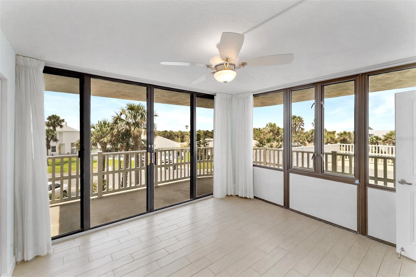 Image 31 of 69 For 3580 Ocean Shore Boulevard 102