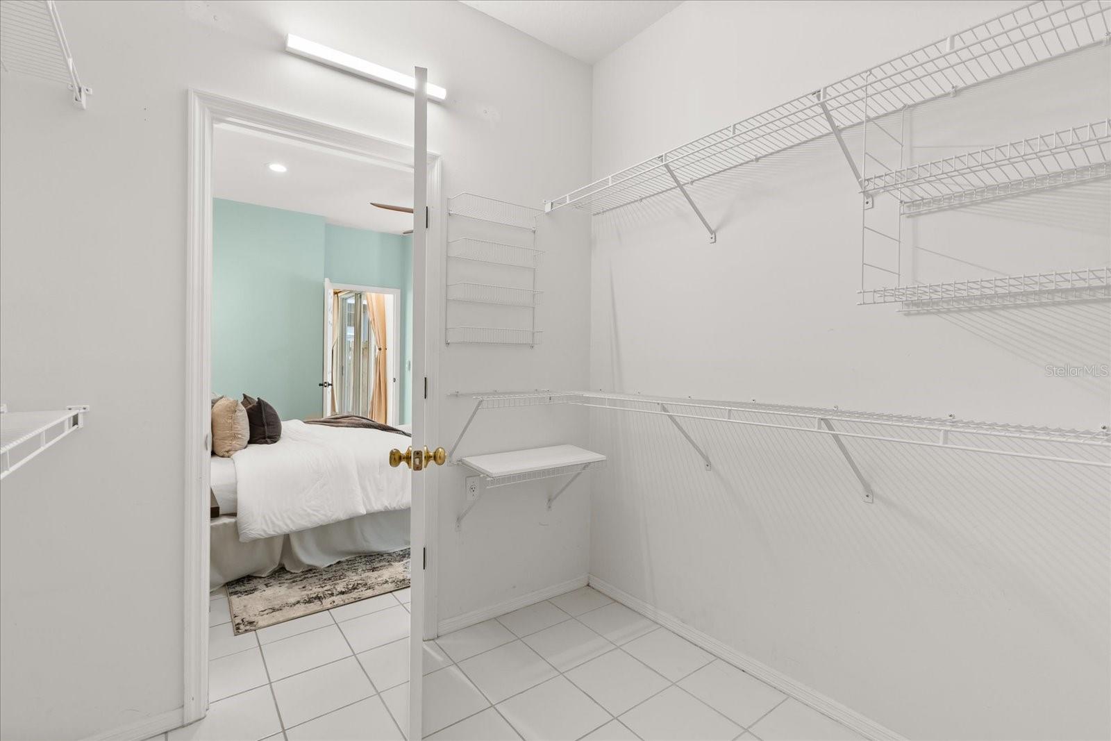 Image 20 of 32 For 107 Golden Crest Court