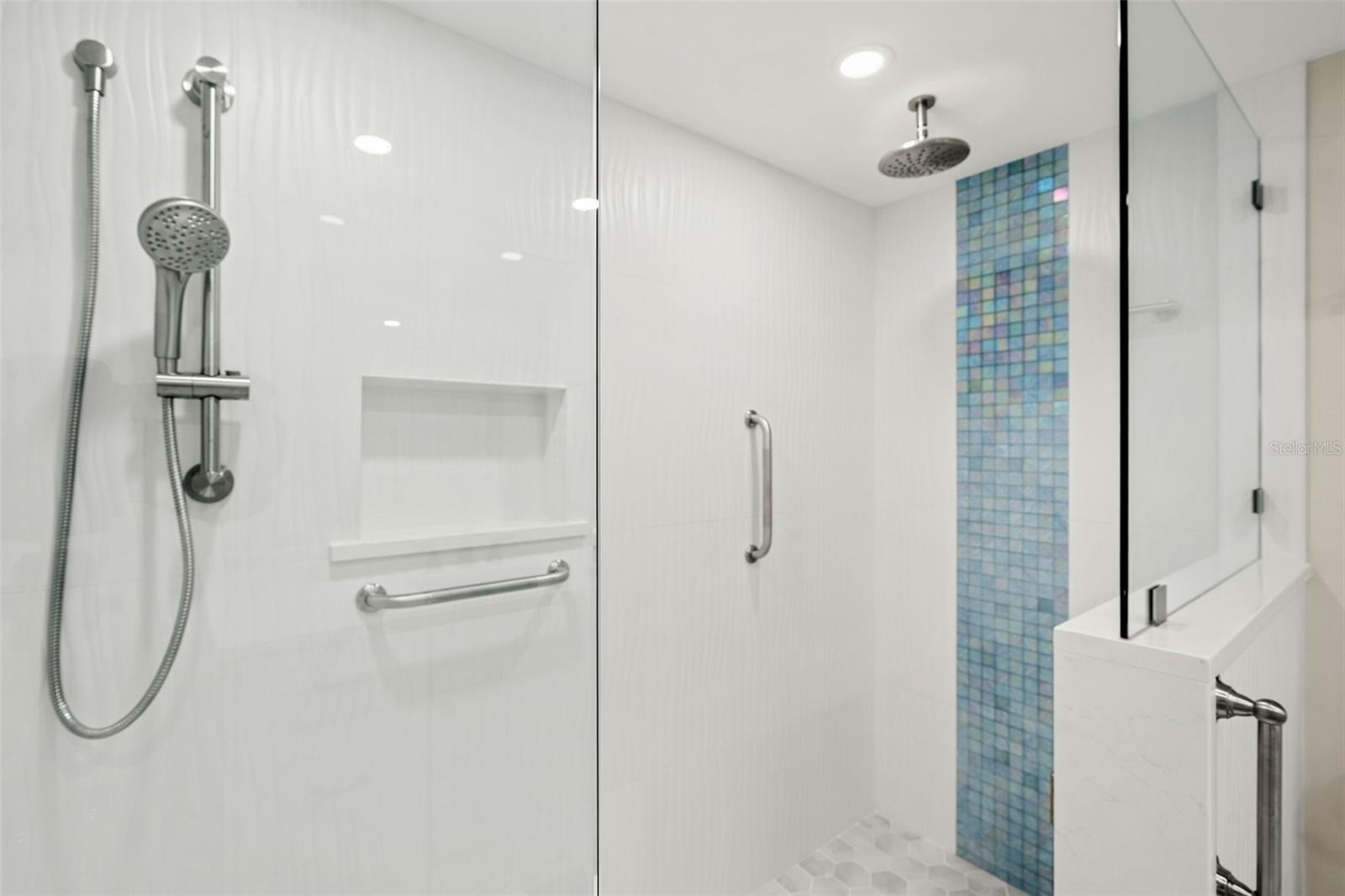 Image 19 of 41 For 2100 Atlantic Avenue 502