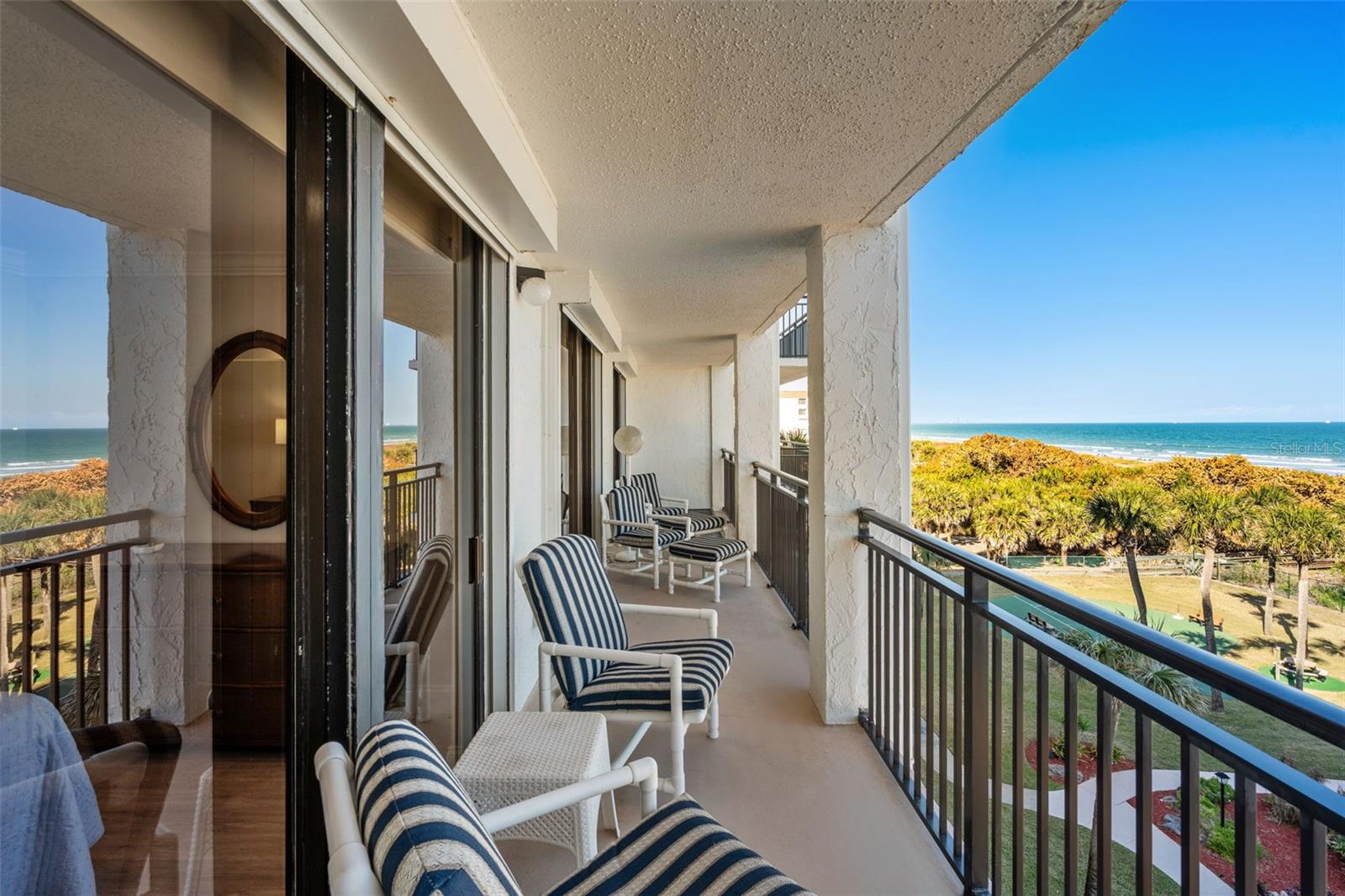 Image 26 of 41 For 2100 Atlantic Avenue 502