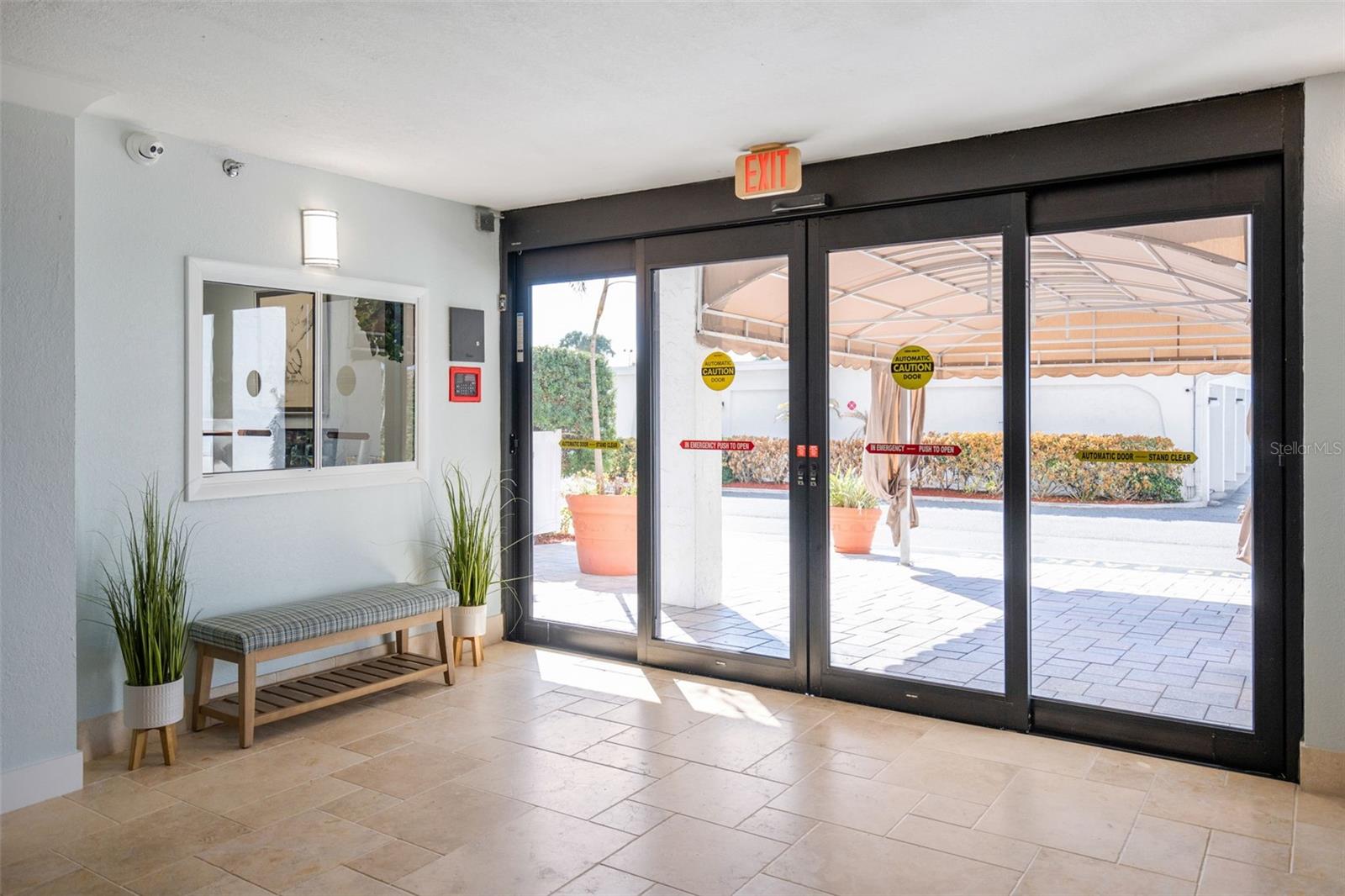 Image 28 of 41 For 2100 Atlantic Avenue 502