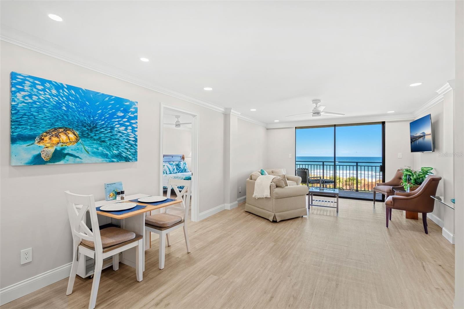 Image 5 of 41 For 2100 Atlantic Avenue 502