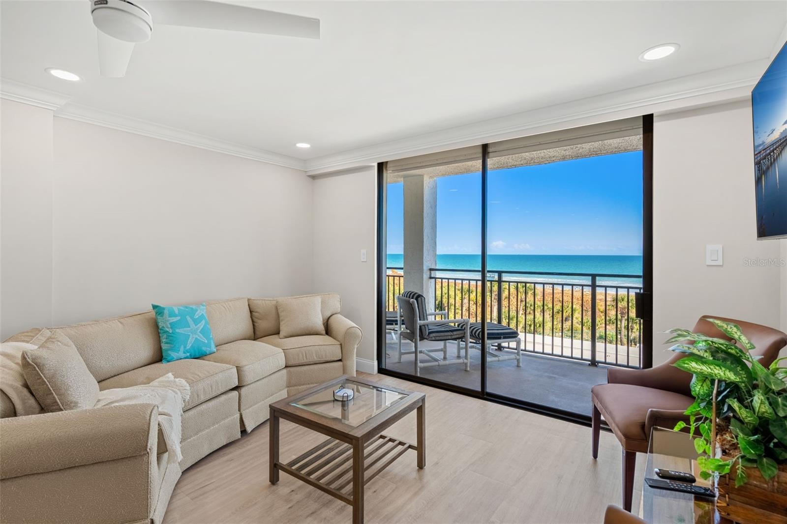 Image 8 of 41 For 2100 Atlantic Avenue 502