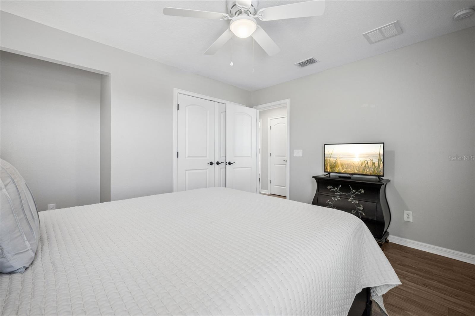 Image 44 of 81 For 17326 Bal Harbour Drive