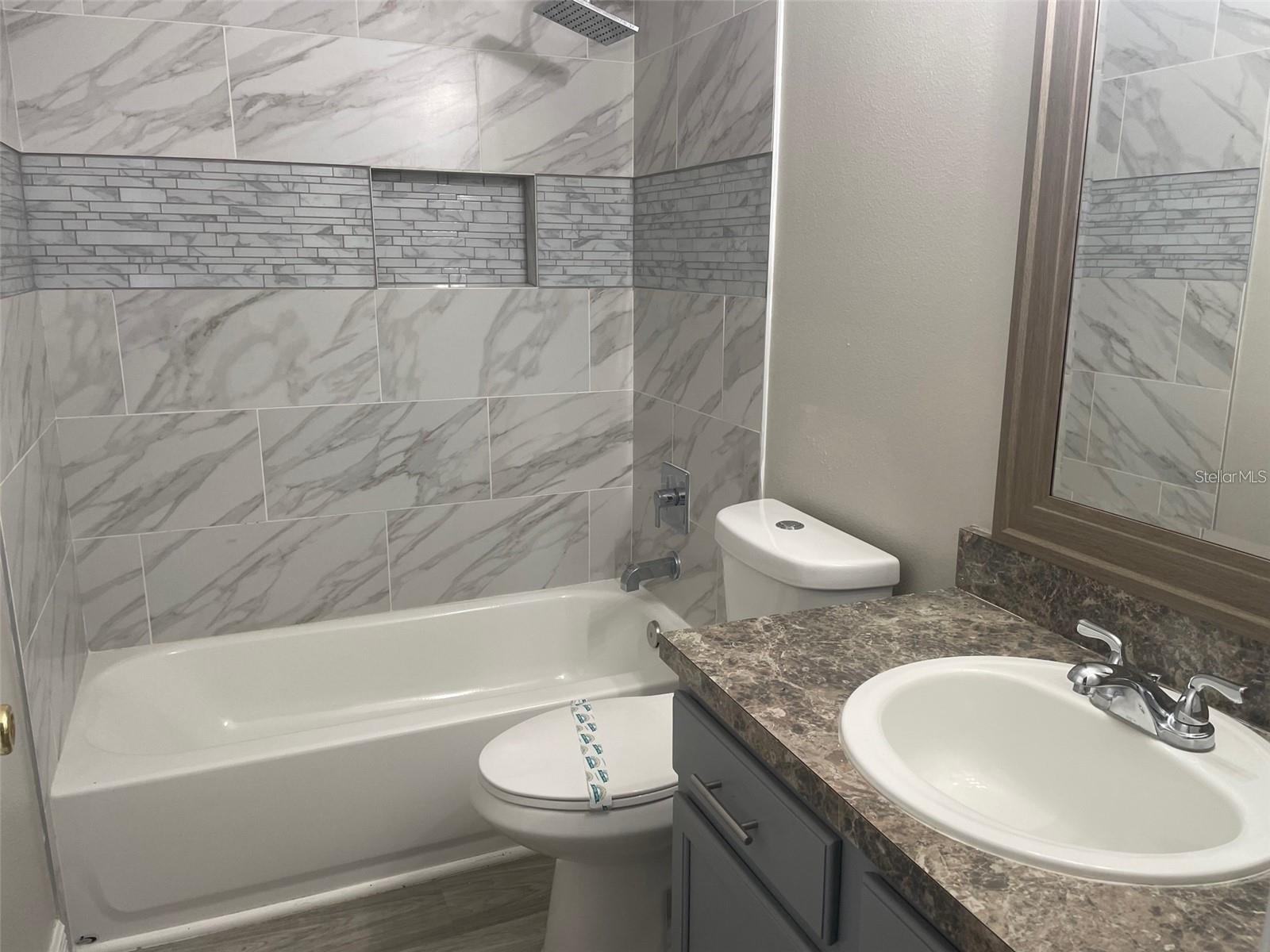 Image 21 of 28 For 207 Southbridge Circle